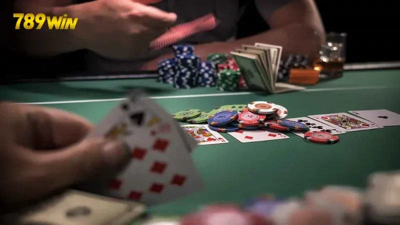 Tìm hiểu luật chơi Poker và các thuật ngữ phổ biến